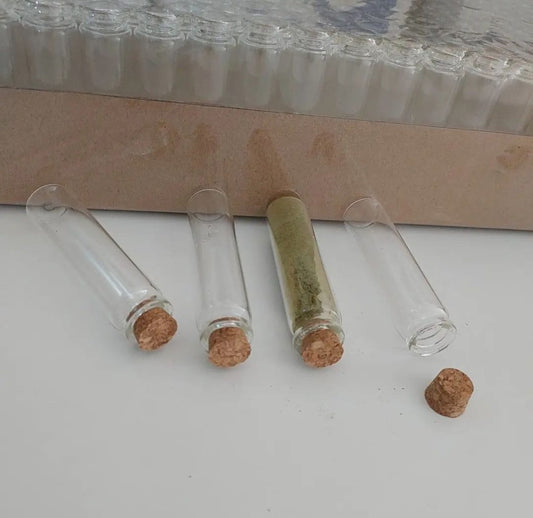8 cm Tüp Şişe Mantarlı